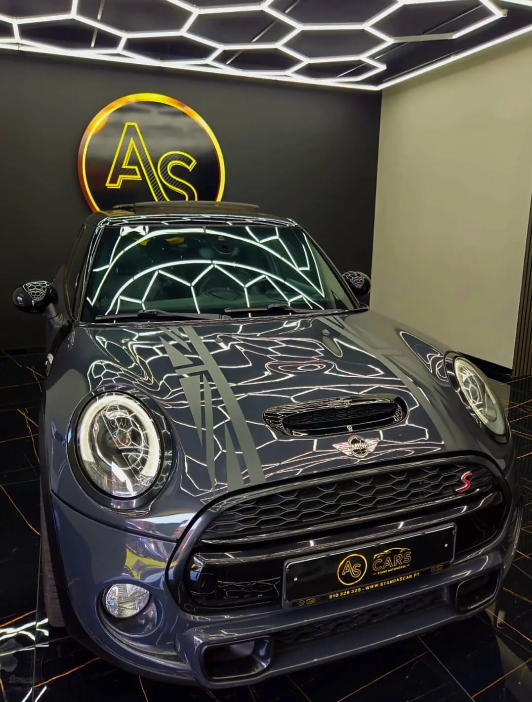 MINI 5 Portas Cooper S Aut. 49