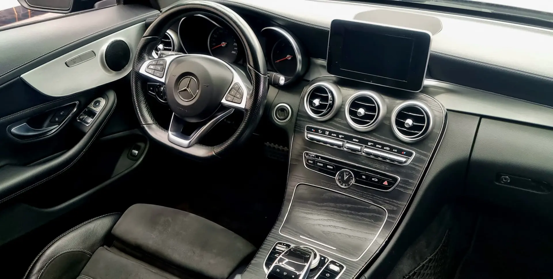 Mercedes-Benz C 220 Coupé AMG 11