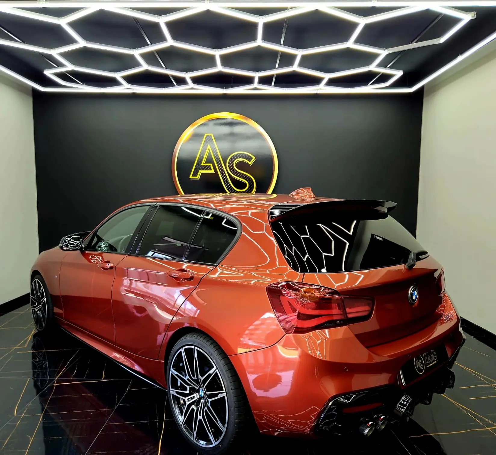 BMW 120 d Pack M Performance 13