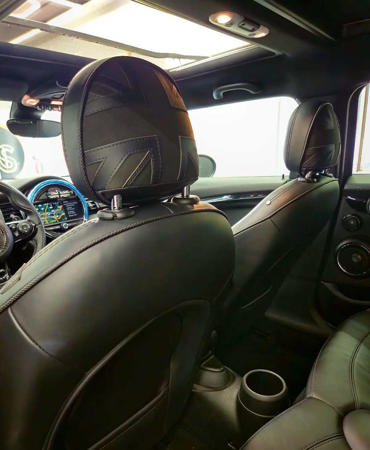 MINI 5 Portas Cooper S Aut. 39