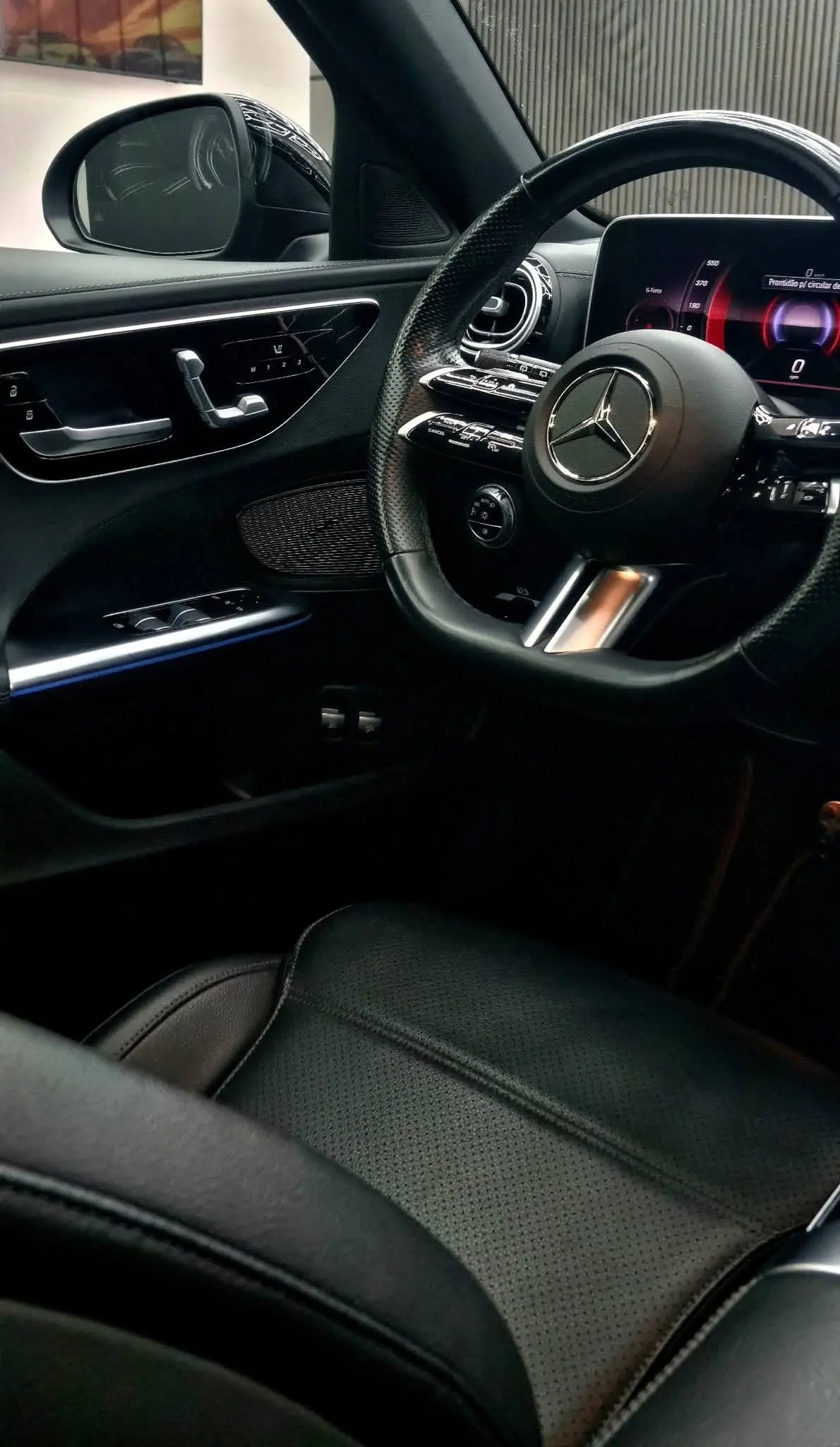 Mercedes-Benz C 300 e AMG Pack Night 22