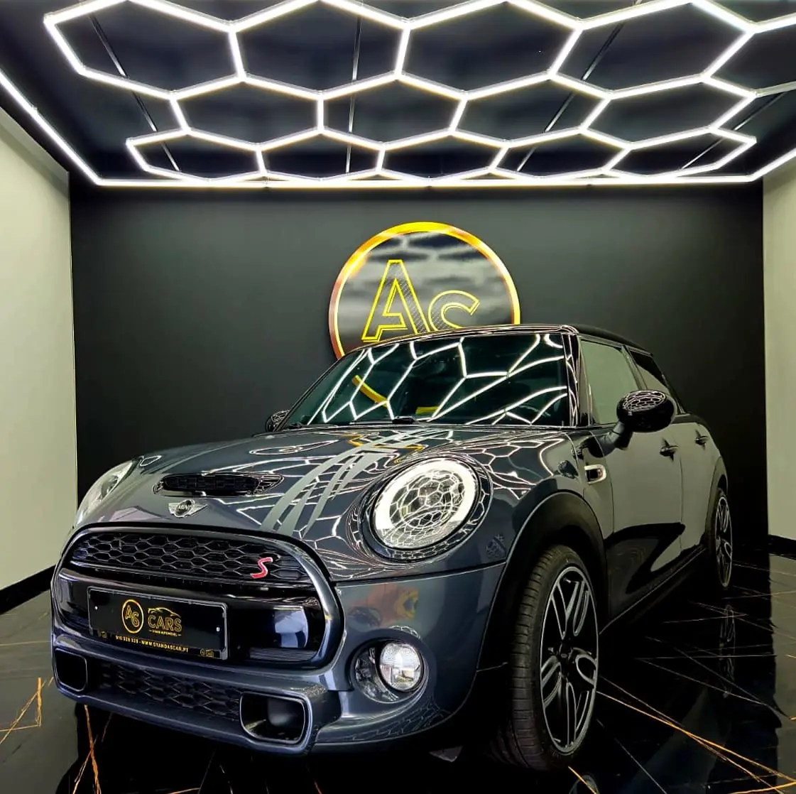 MINI 5 Portas Cooper S Aut. 1
