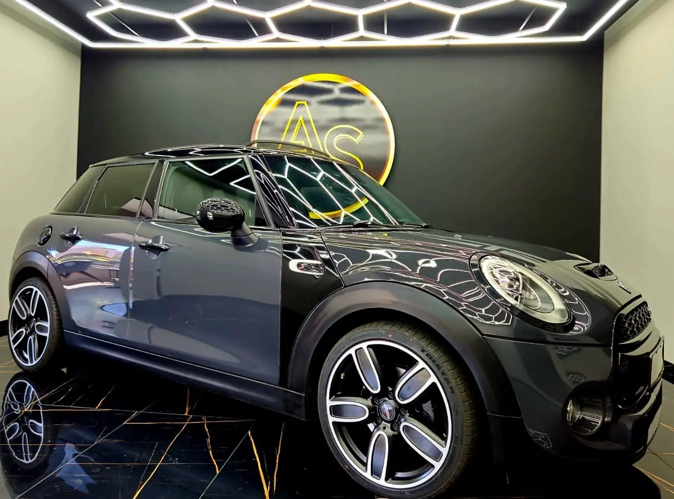 MINI 5 Portas Cooper S Aut. 44