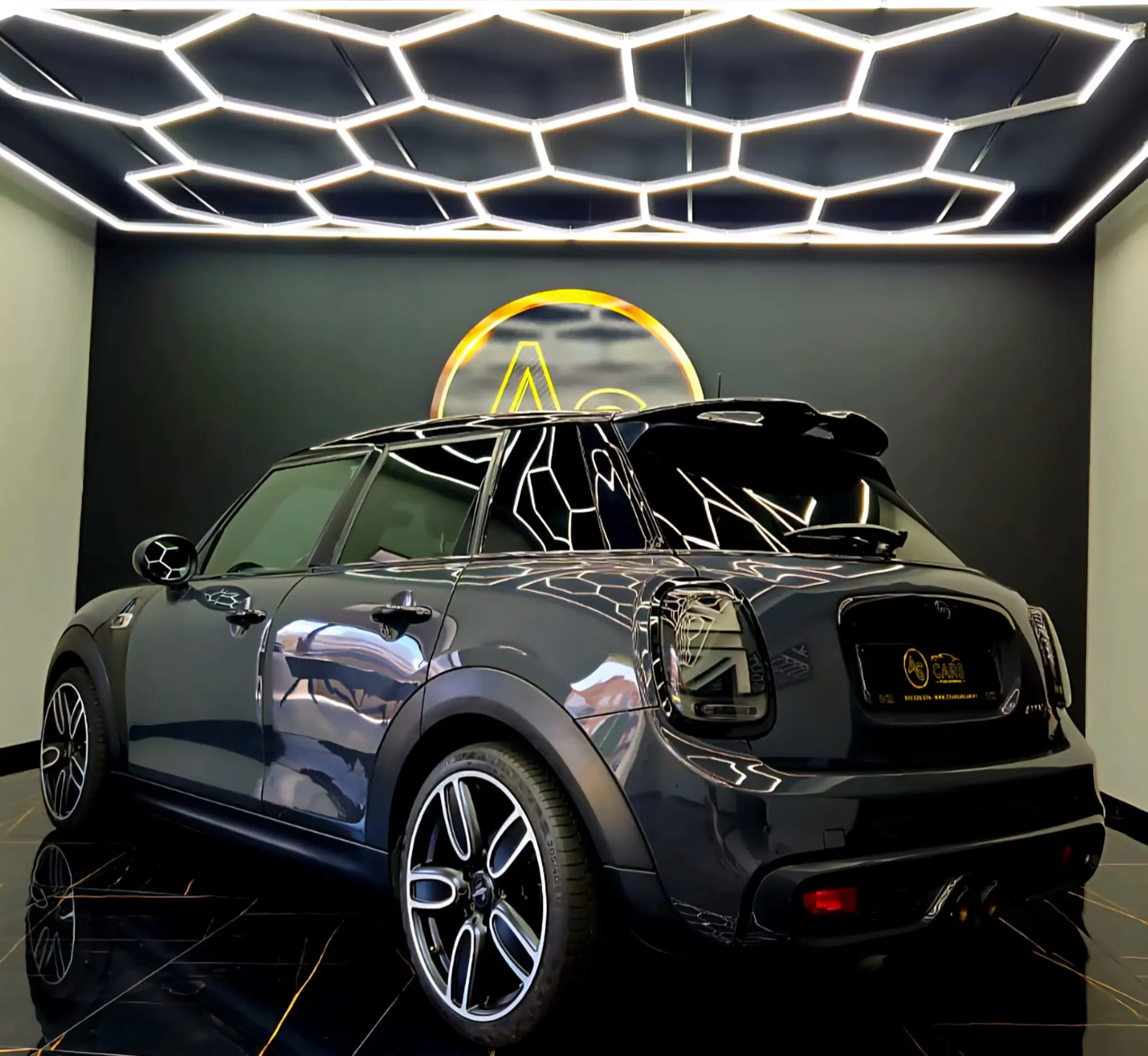 MINI 5 Portas Cooper S Aut. 4