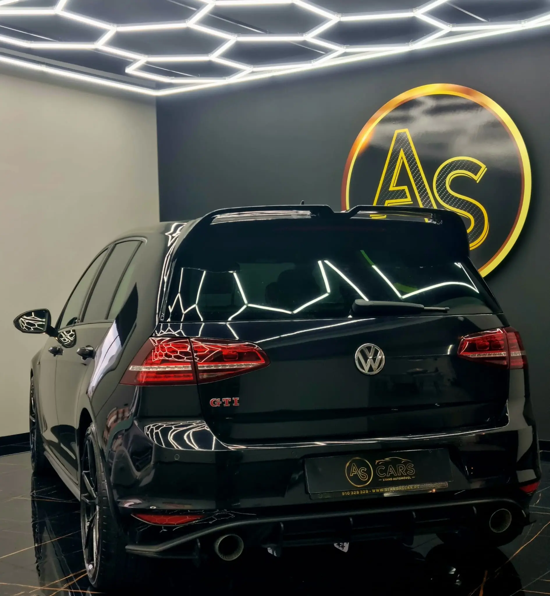 Volkswagen Golf VII GTI PERFORMANCE 68