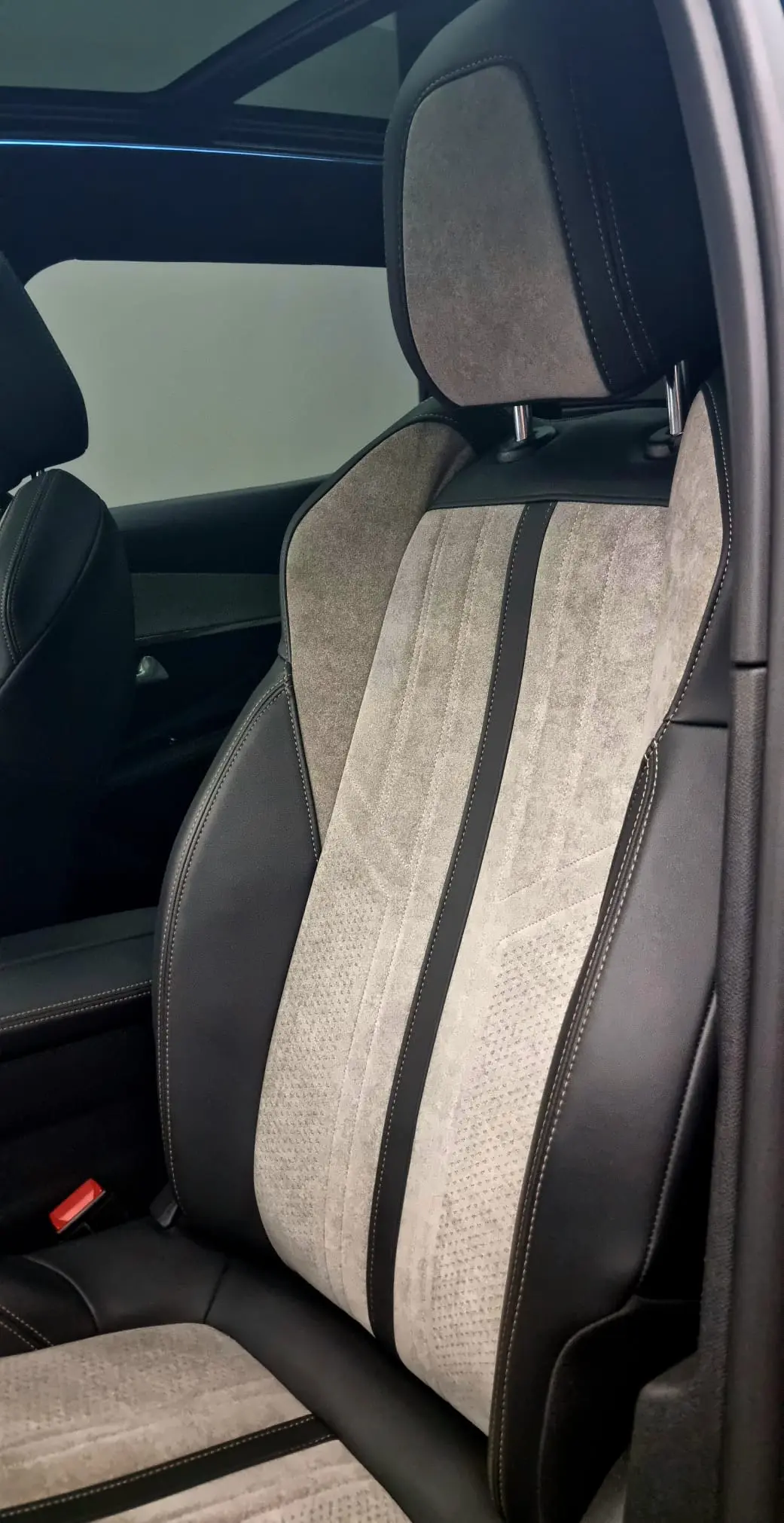 Peugeot 3008 GT Hybrid Plug-in 6