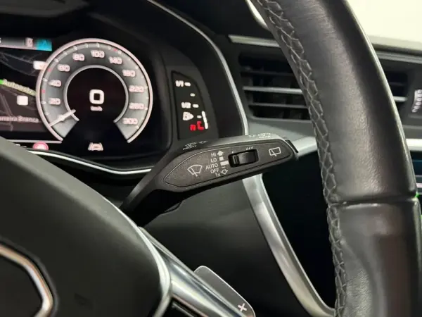 Audi A6 Avant 50 TFSIe quattro S tronic 11