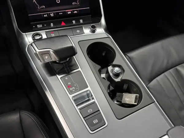 Audi A6 Avant 50 TFSIe quattro S tronic 25