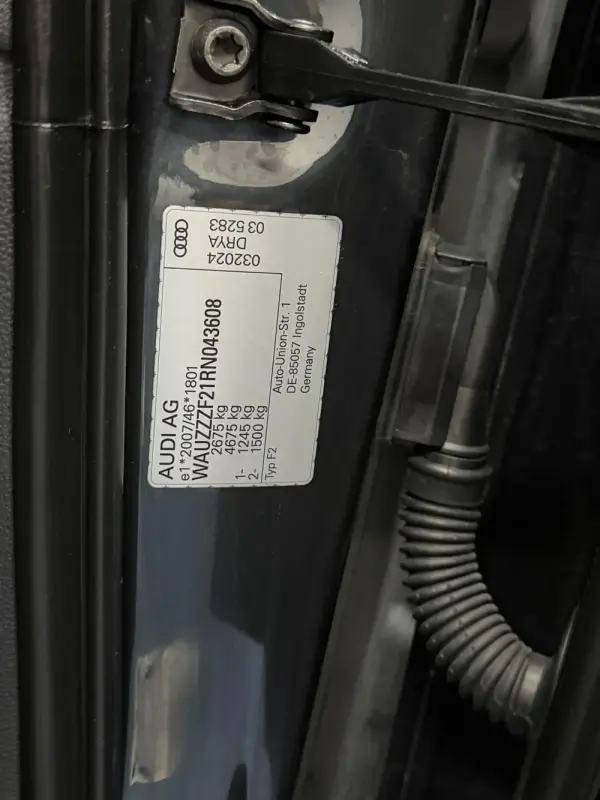 Audi A6 Avant 50 TFSIe quattro S tronic 42