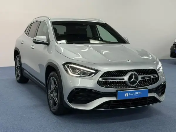 Mercedes-Benz GLA 250 e AMG Line 1