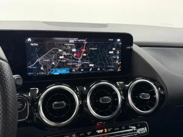 Mercedes-Benz GLA 250 e AMG Line 15