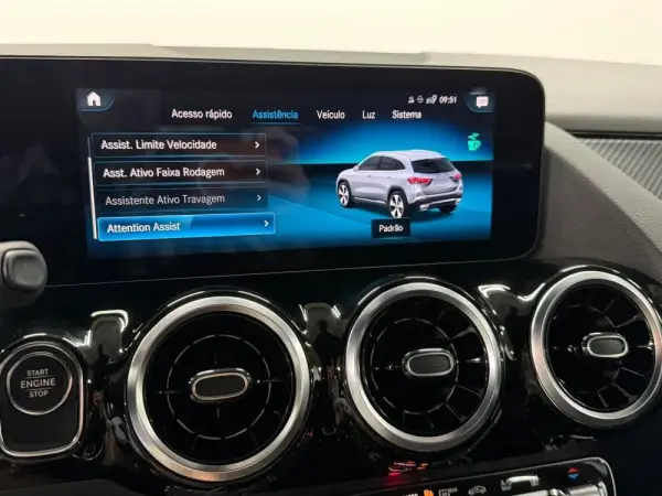 Mercedes-Benz GLA 250 e AMG Line 20