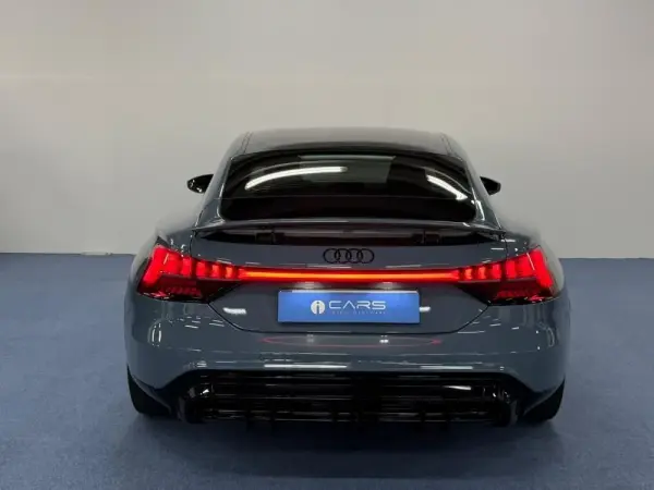 Audi e-tron GT quattro 2