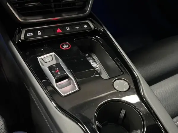 Audi e-tron GT quattro 28