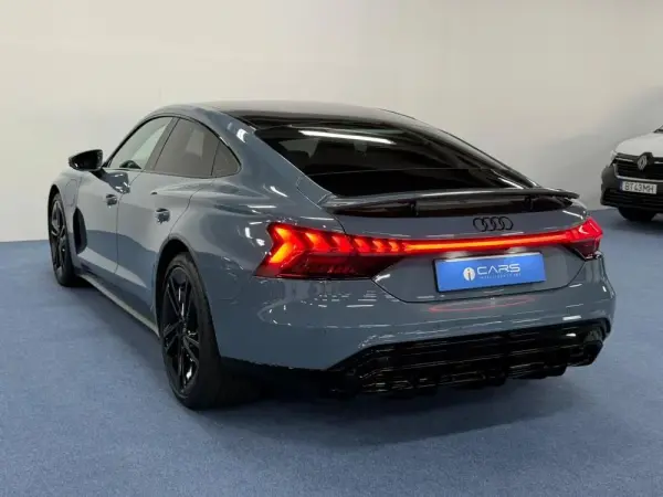 Audi e-tron GT quattro 45