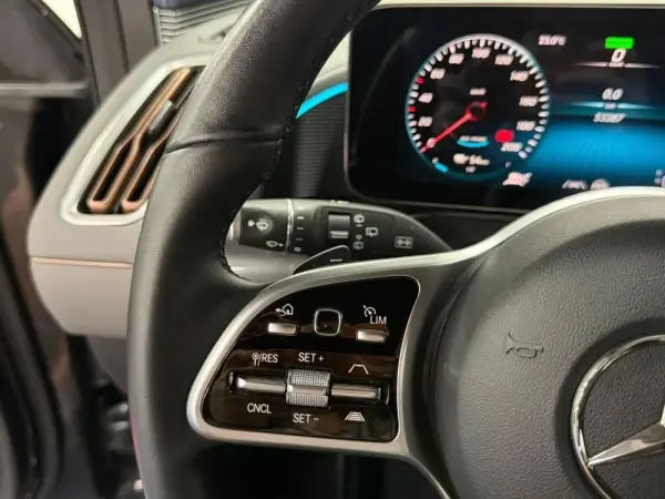 Mercedes-Benz EQC 400 4Matic 7