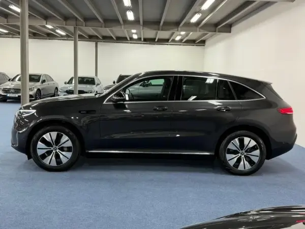 Mercedes-Benz EQC 400 4Matic 23