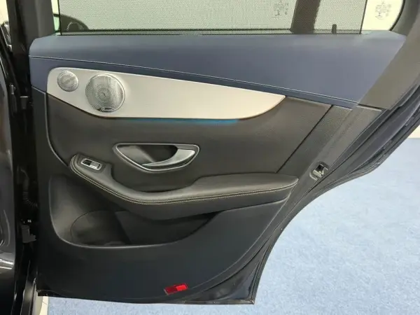 Mercedes-Benz EQC 400 4Matic 44