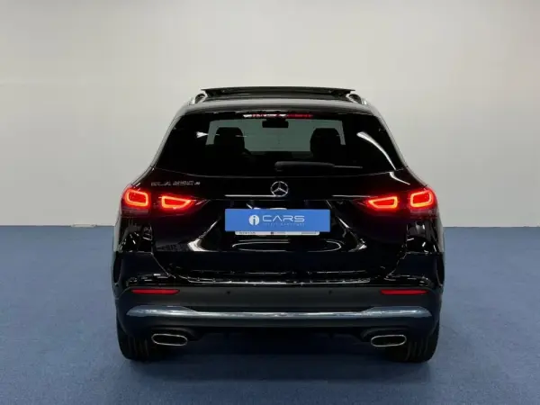 Mercedes-Benz GLA 250 e AMG Line 2
