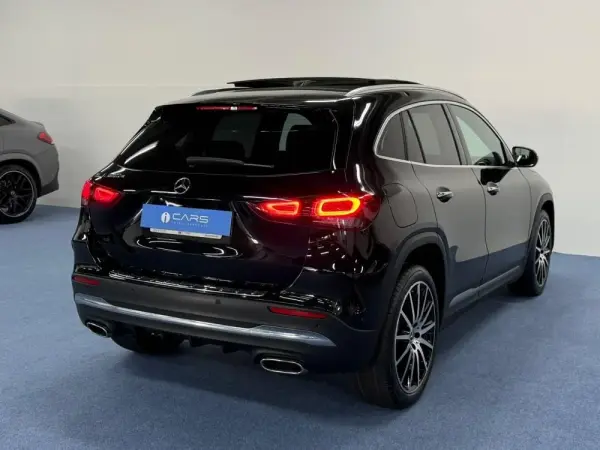 Mercedes-Benz GLA 250 e AMG Line 3