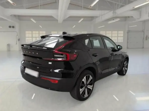 Volvo C40 Recharge Plus 1