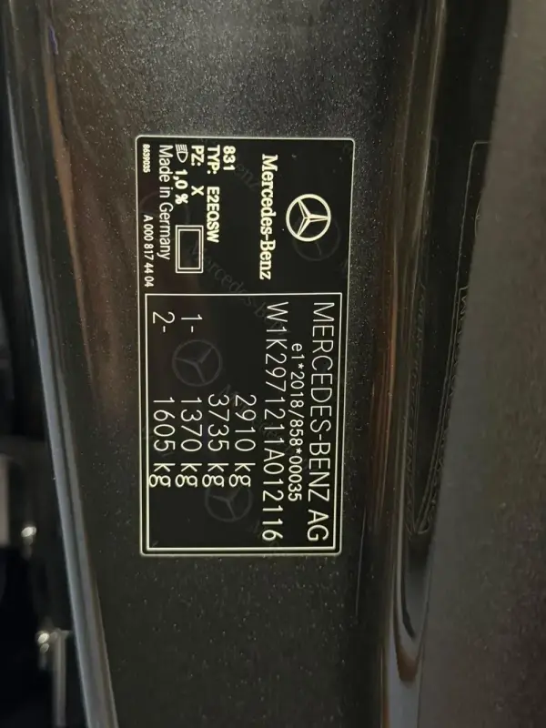 Mercedes-Benz EQS 350 52