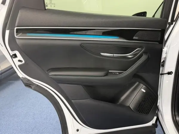BYD Seal U 1.5 DM-i Comfort 36
