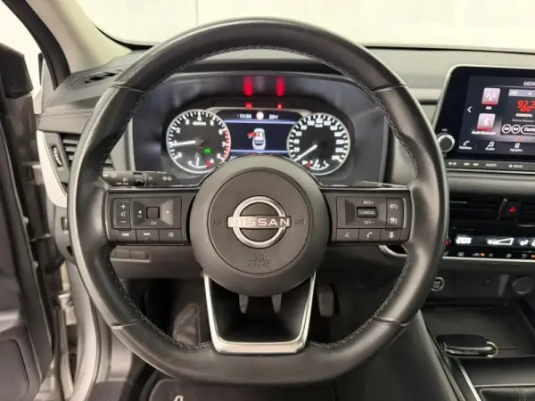 Nissan Qashqai 1.3 DIG-T Advance 8