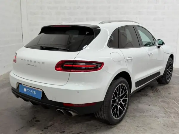 Porsche Macan S 2