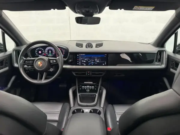 Porsche Cayenne E-Hybrid 12