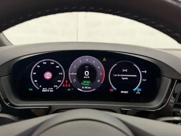 Porsche Cayenne E-Hybrid 11