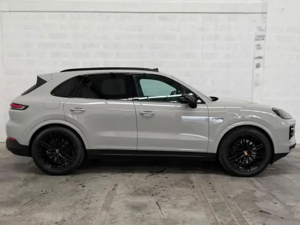 Porsche Cayenne E-Hybrid 23