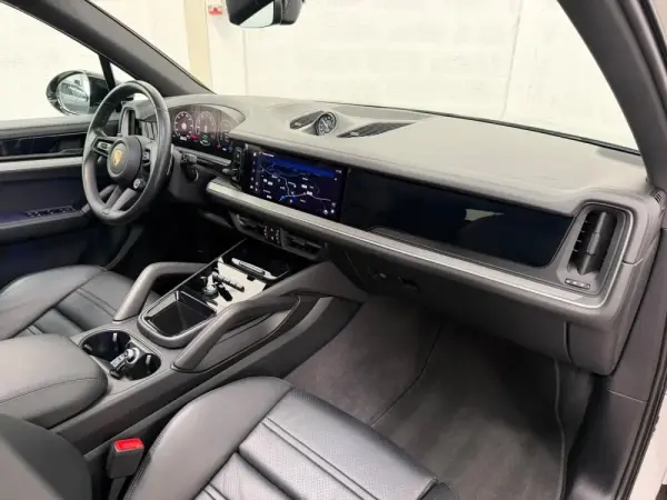 Porsche Cayenne E-Hybrid 30