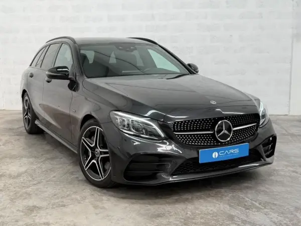 Mercedes-Benz C 300 de AMG Line 3