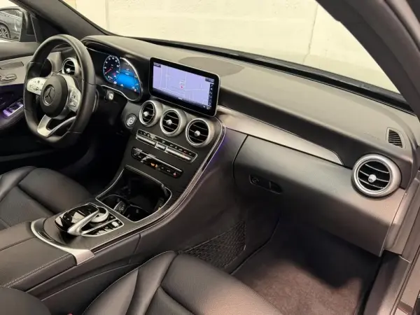 Mercedes-Benz C 300 de AMG Line 43