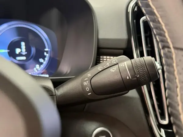 Volvo XC 40 1.5 T4 PHEV R-Design 13