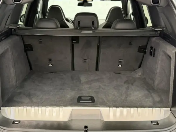 BMW X3 30 e xDrive Pack M Desportivo Pro 51