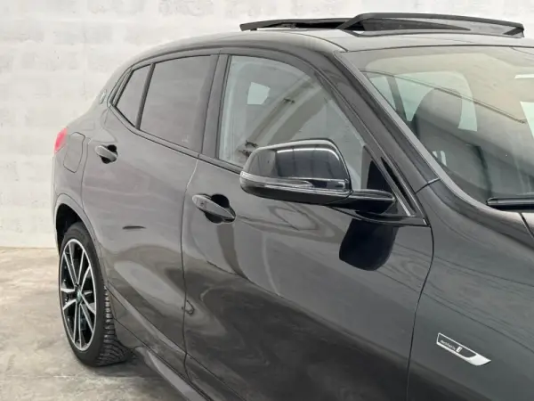 BMW X2 25 e xDrive Pack M 4