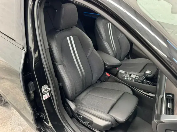 BMW X2 25 e xDrive Pack M 33