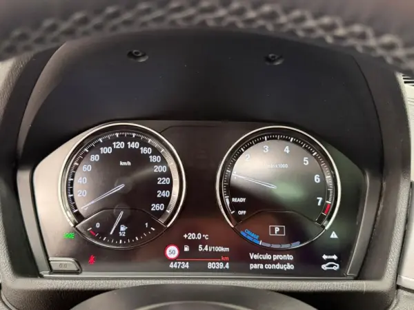 BMW X2 25 e xDrive Pack 50 anos M 11