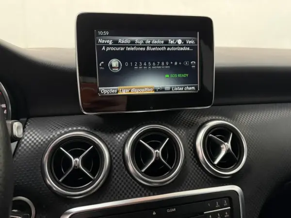 Mercedes-Benz A 180 d 7G-DCT Urban 15