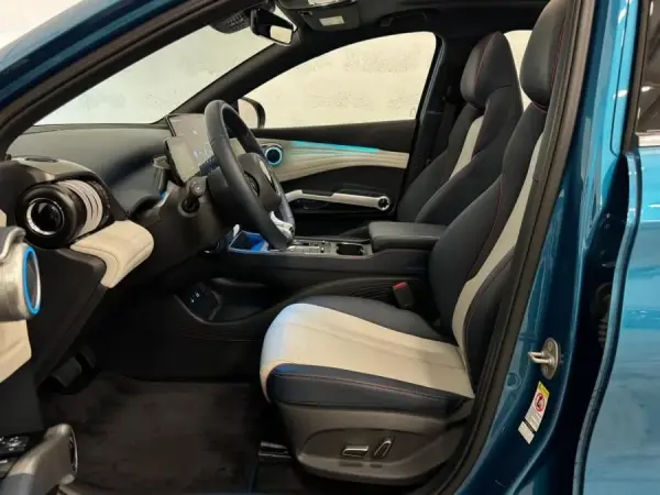 BYD Atto 3 60.48 kWh Design 34