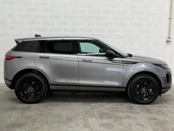 Land Rover Range Rover Evoque 1.5 P300e AWD Auto 23