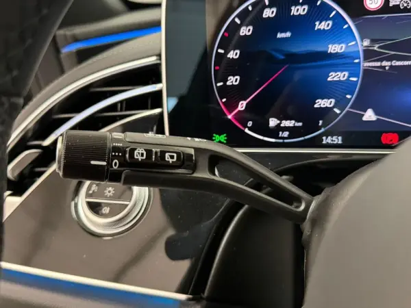 Mercedes-Benz E 300 de 16