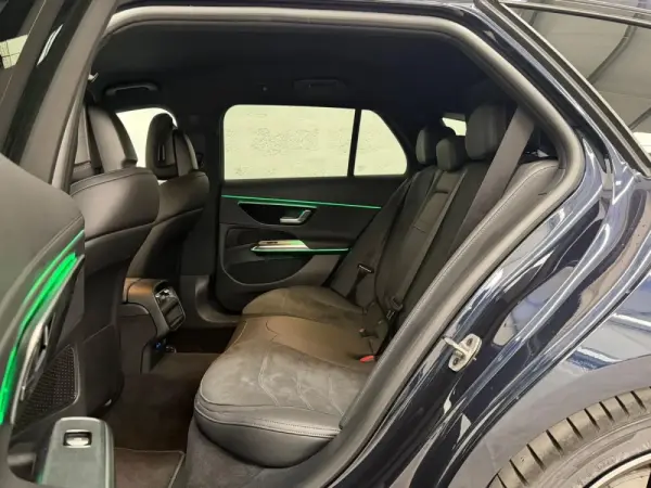 Mercedes-Benz E 300 de 45
