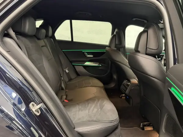 Mercedes-Benz E 300 de 53