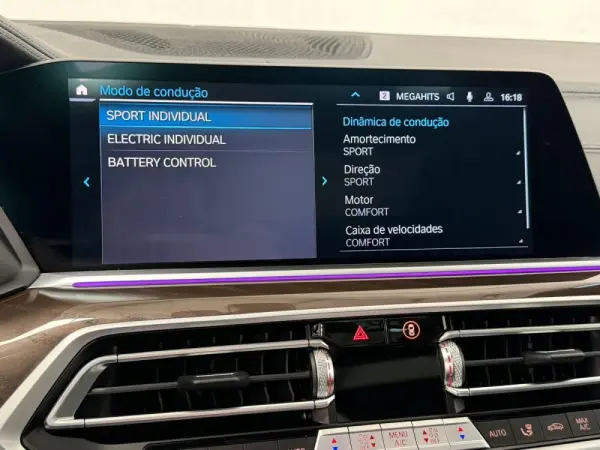 BMW X5 45 e xDrive Pack M 22