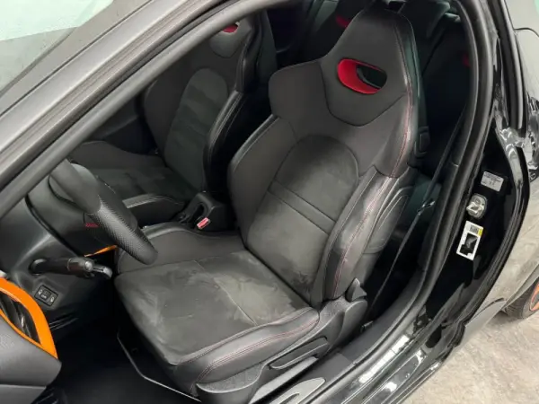 DS DS3 1.6 THP Performance 9