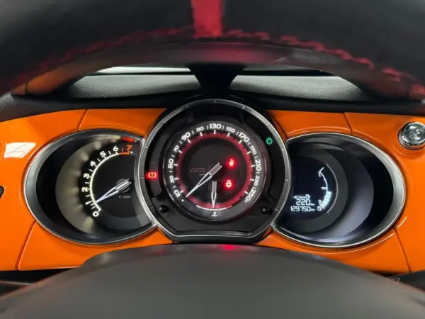DS DS3 1.6 THP Performance 11
