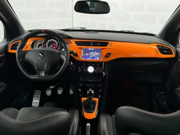 DS DS3 1.6 THP Performance 12